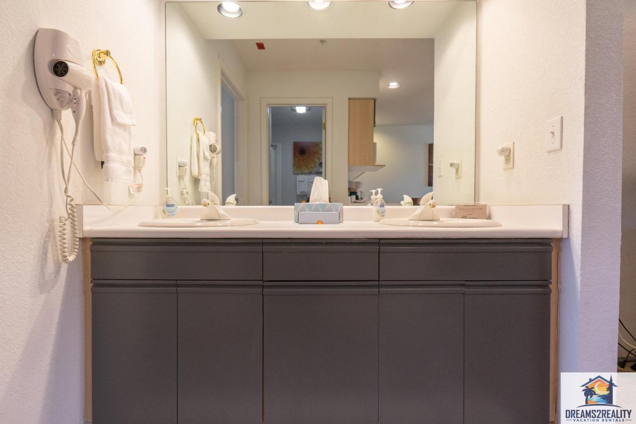 Hébergement de vacances 1br Walk-in With 2 Person Jacuzzi Tub - Near The Strip - Free Tickets Included - Ch5-3 *